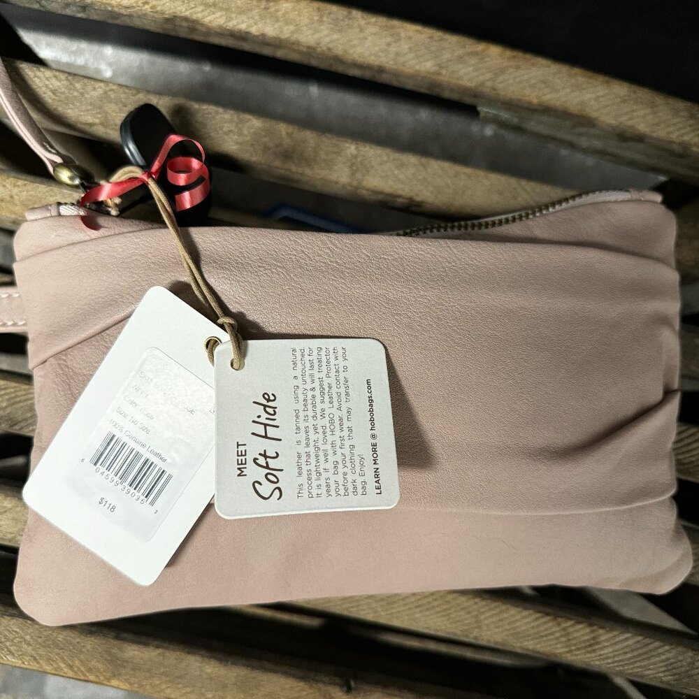 Waver Wristlet